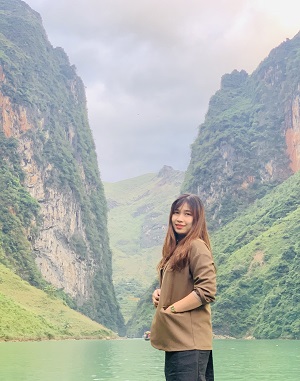 Chị Trinh